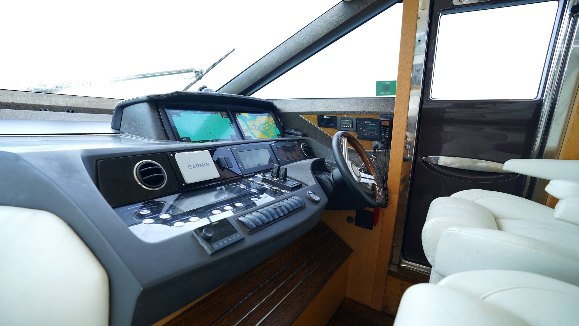 Princess V72 Yacht For Sale