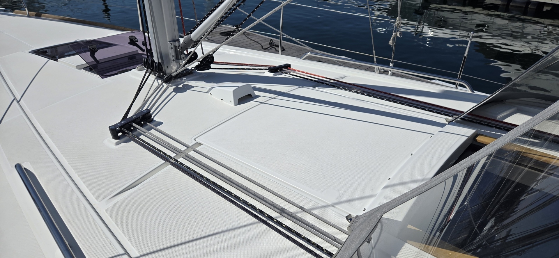 SUMMERPLACE 38ft Beneteau Yacht For Sale
