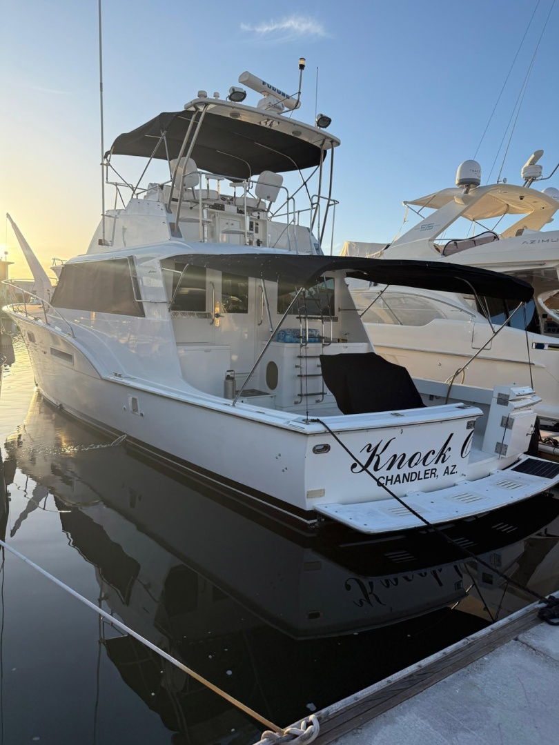 Hatteras 53 Convertible — KNOCK ON WOOD - Photo 57