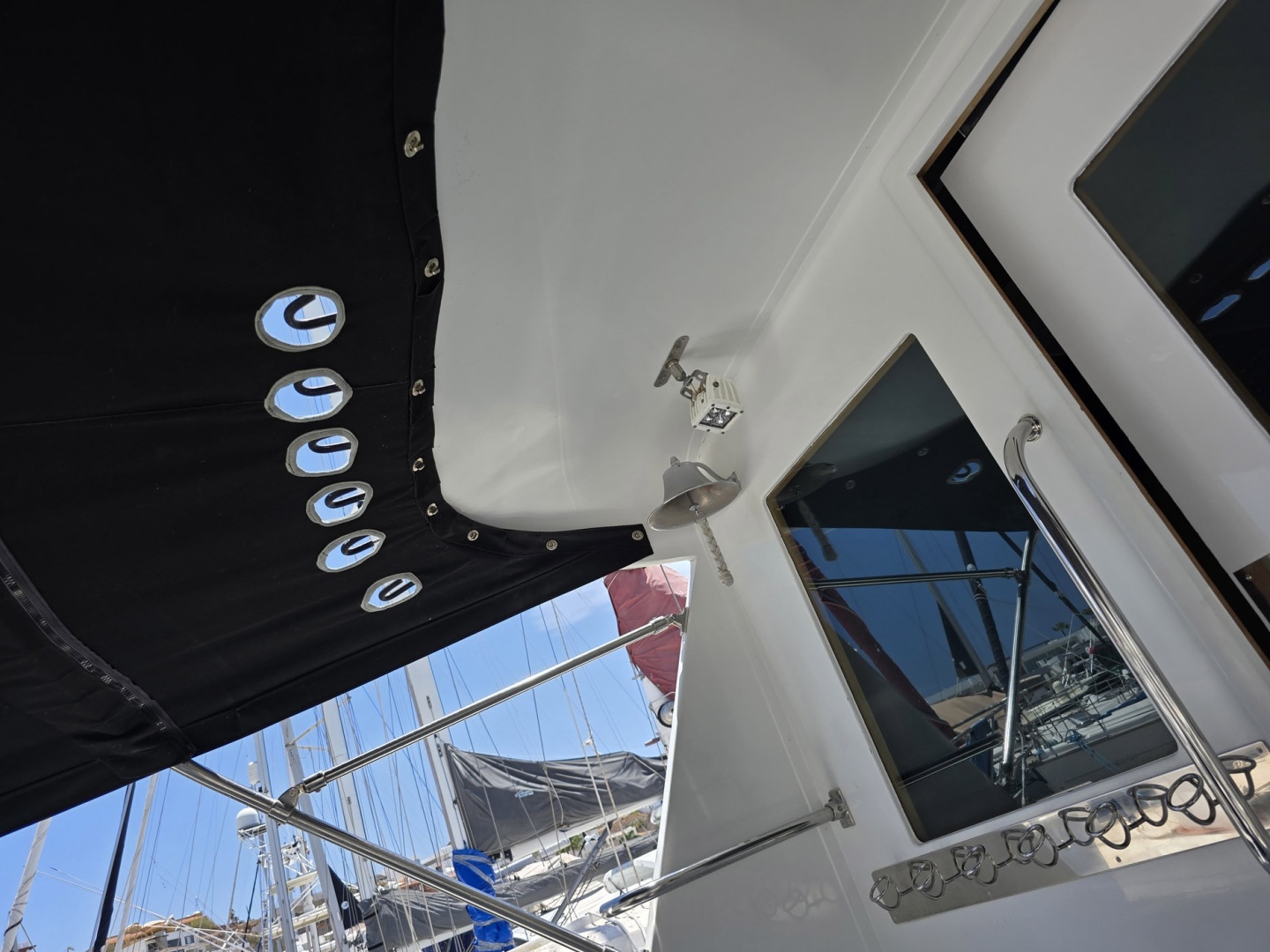 Hatteras 53 Convertible — KNOCK ON WOOD - Photo 56