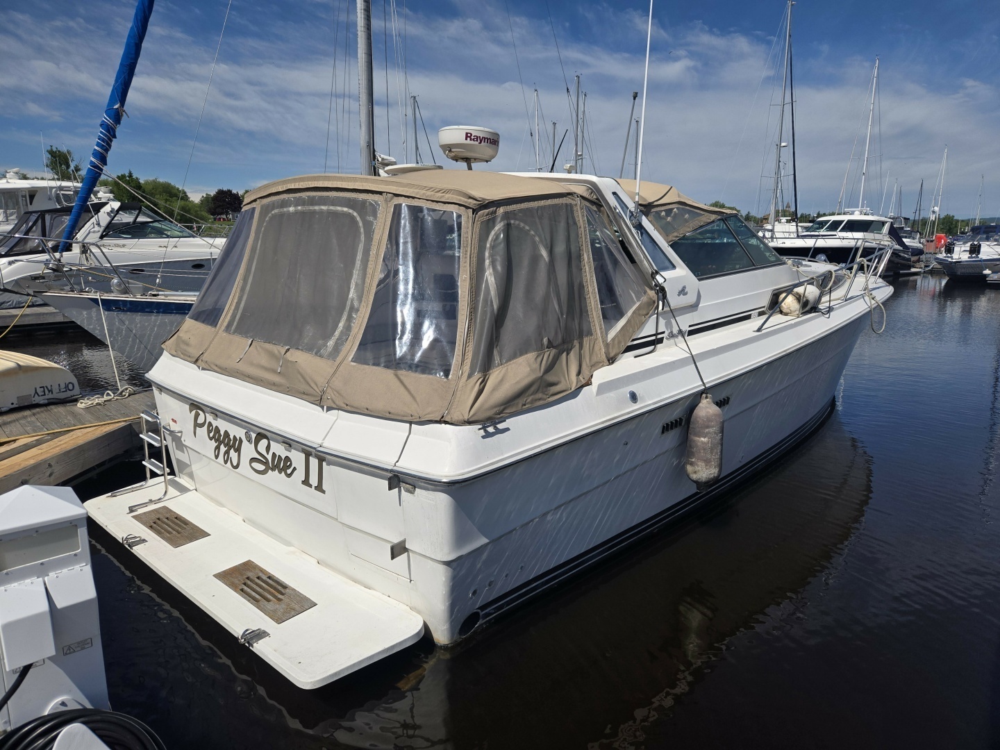Sea Ray 390 Express — Peggy Sue