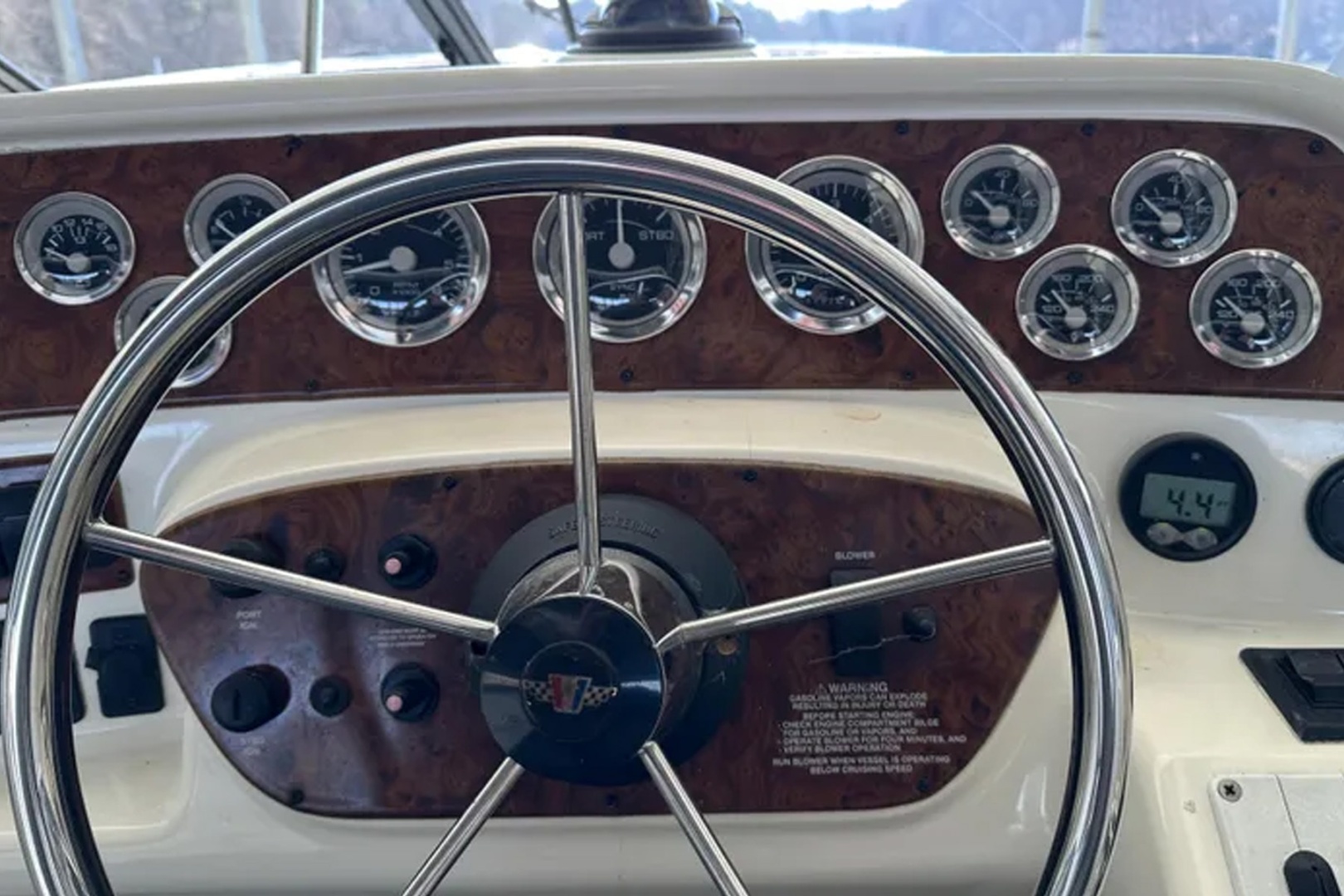 1999 Wellcraft 2800 Martinique