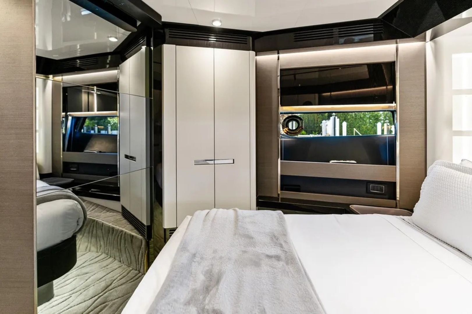 Azimut  Yacht For Sale