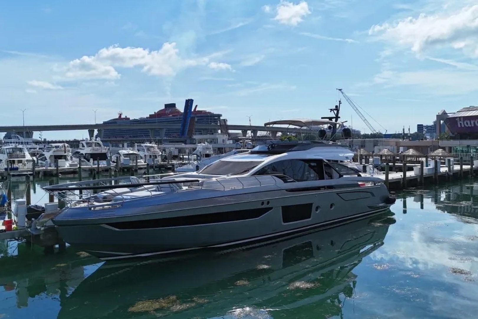 Azimut  Yacht For Sale