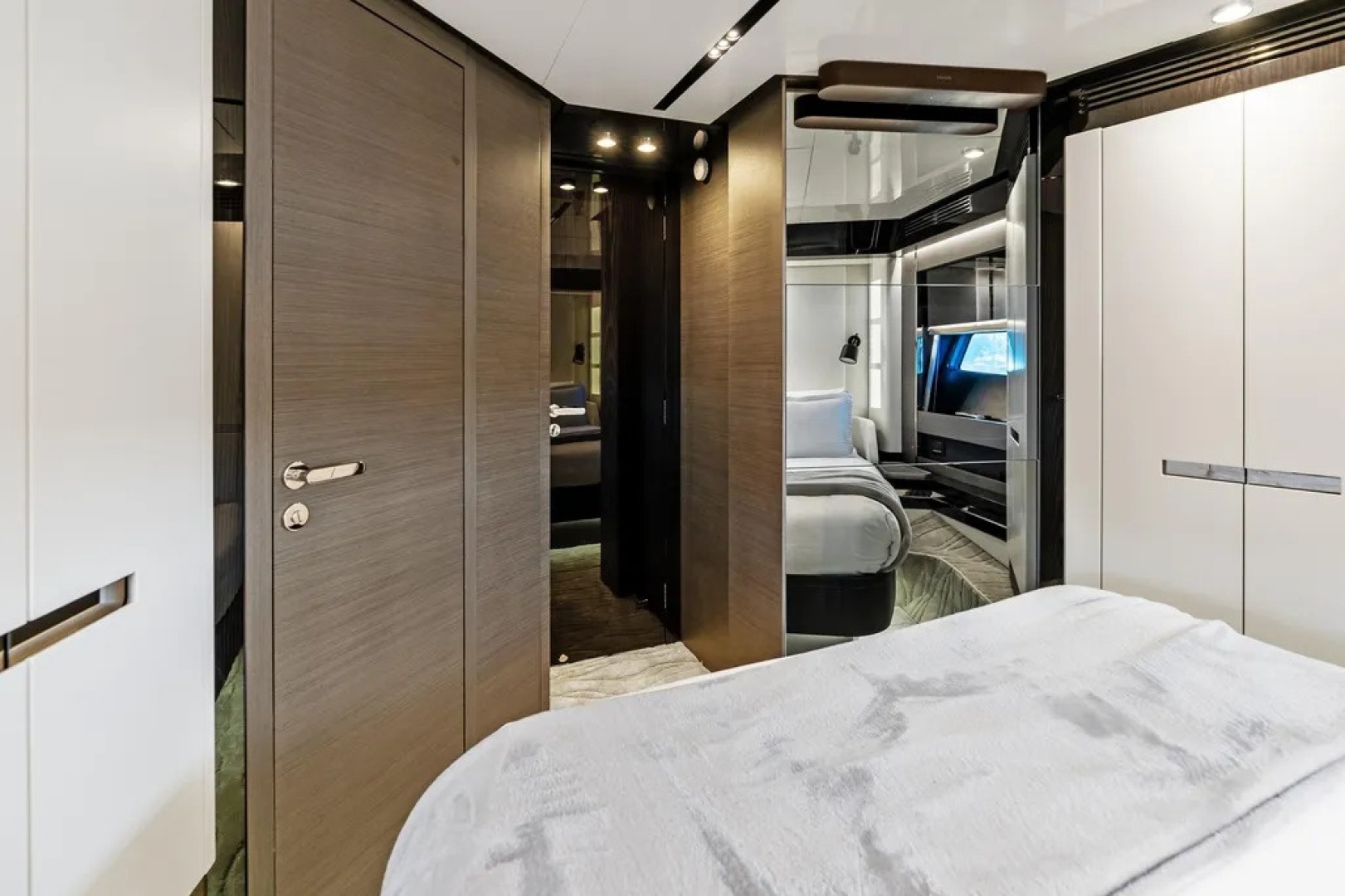 2024 Azimut 