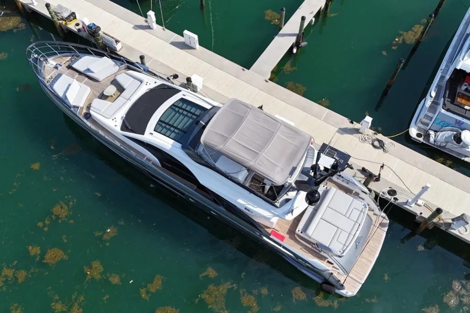 Azimut  Yacht For Sale