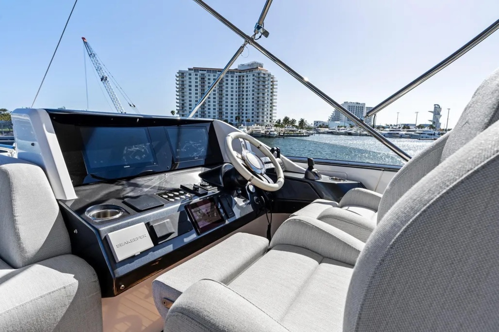 Azimut - Photo 62