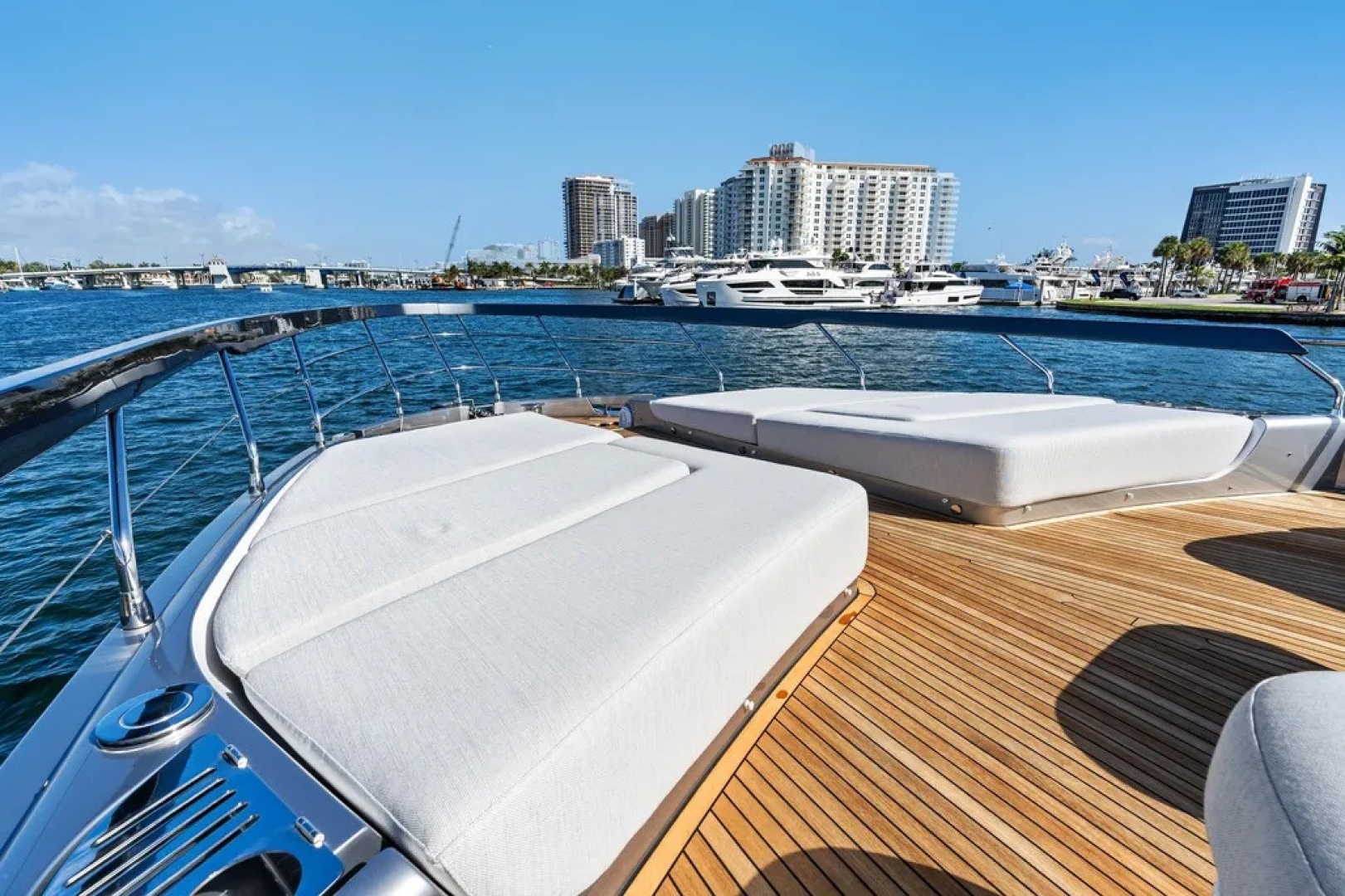 2024 Azimut 