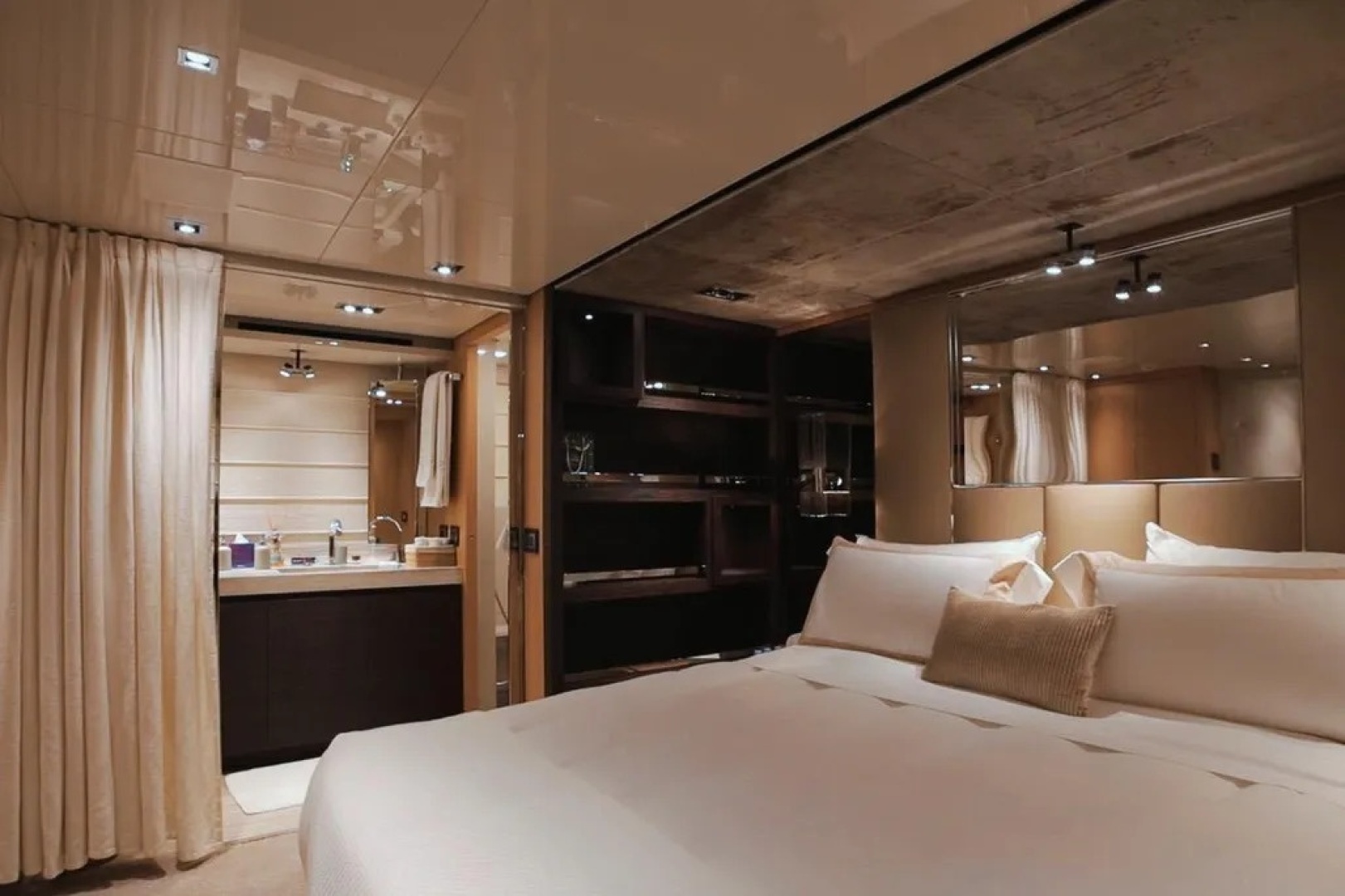 Sanlorenzo  Yacht For Sale