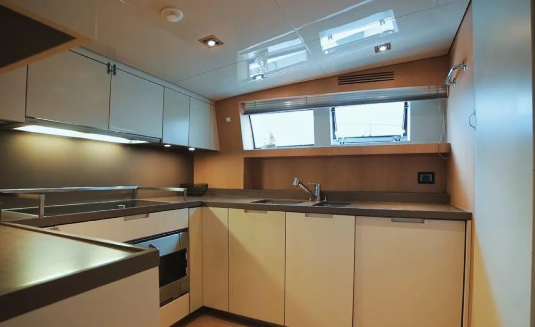 Sanlorenzo  Yacht For Sale