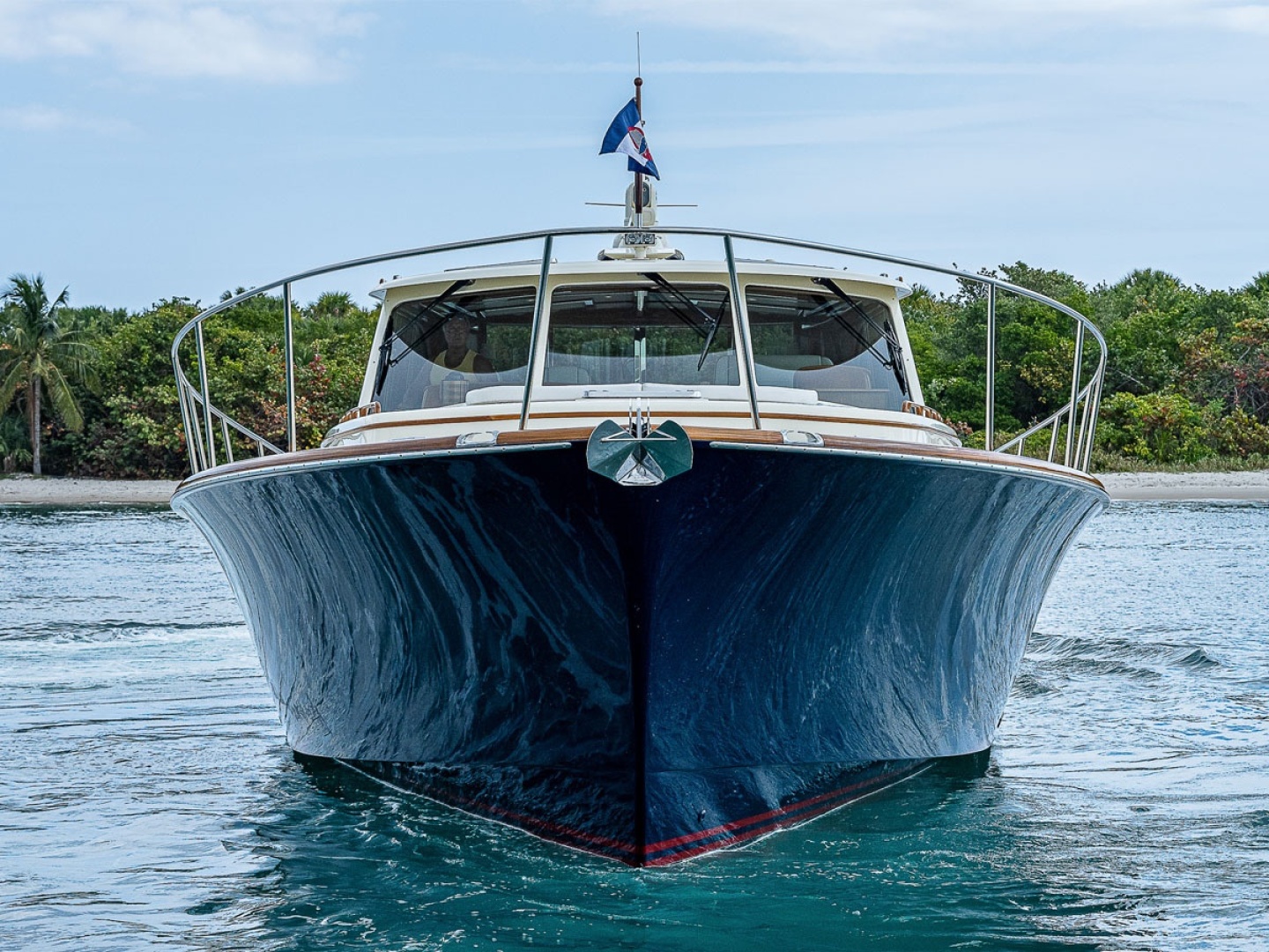 Hinckley Talaria 55 MKII — MEL BELLE - Photo 3