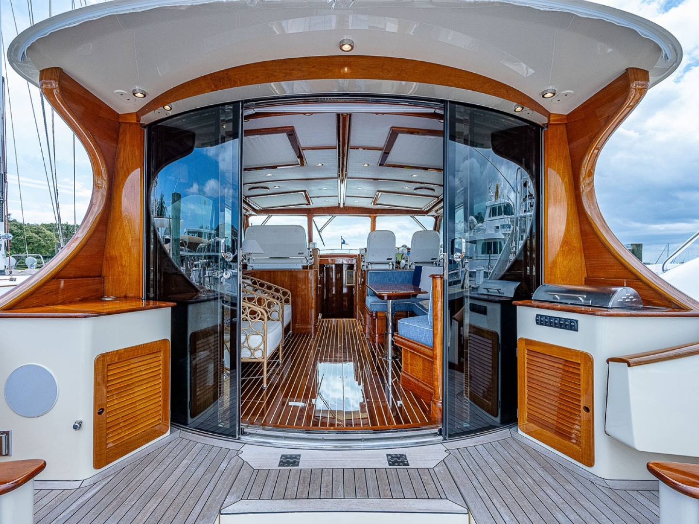 Pilothouse Threshold