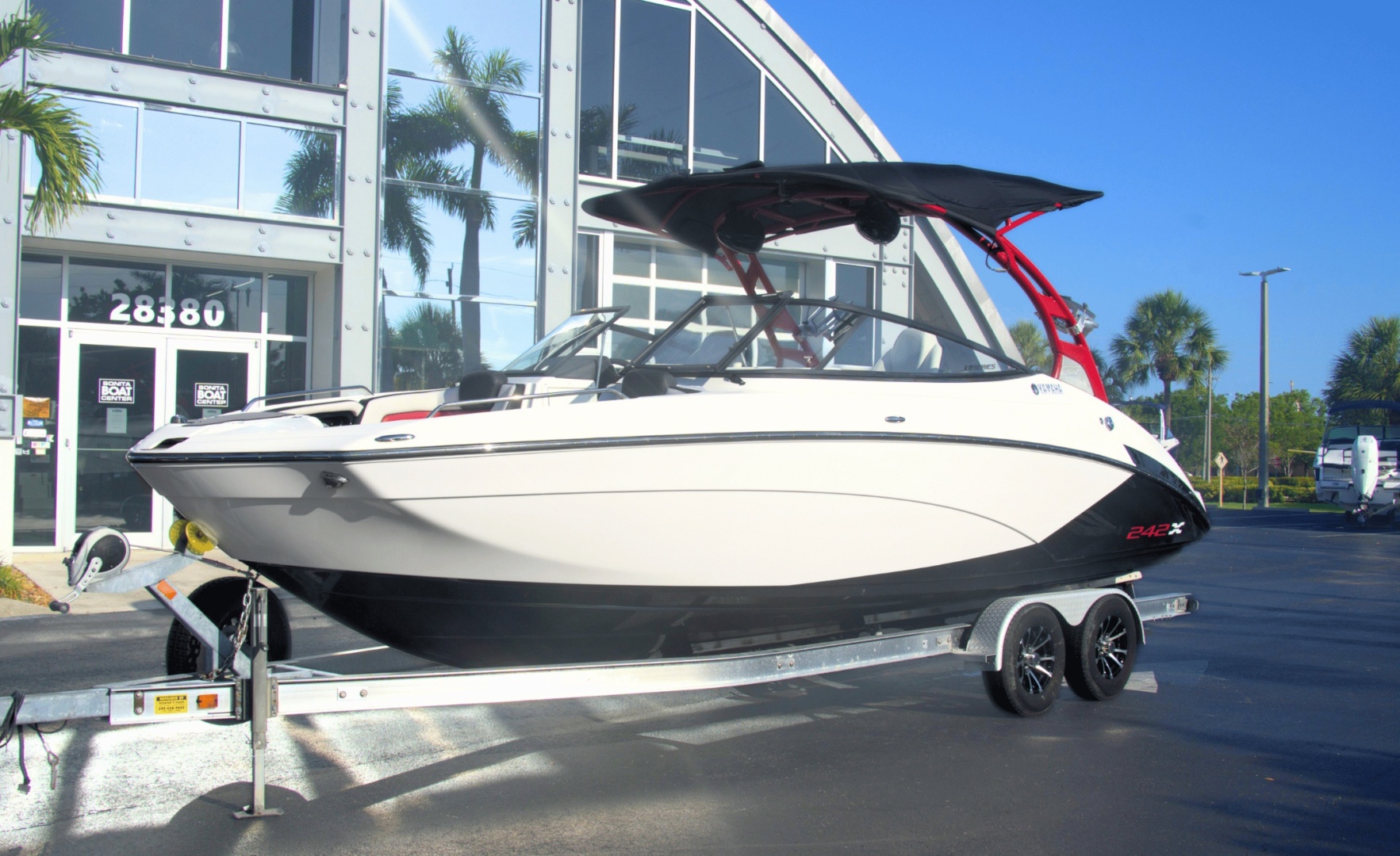 Yamaha Boats 242X - Photo 2