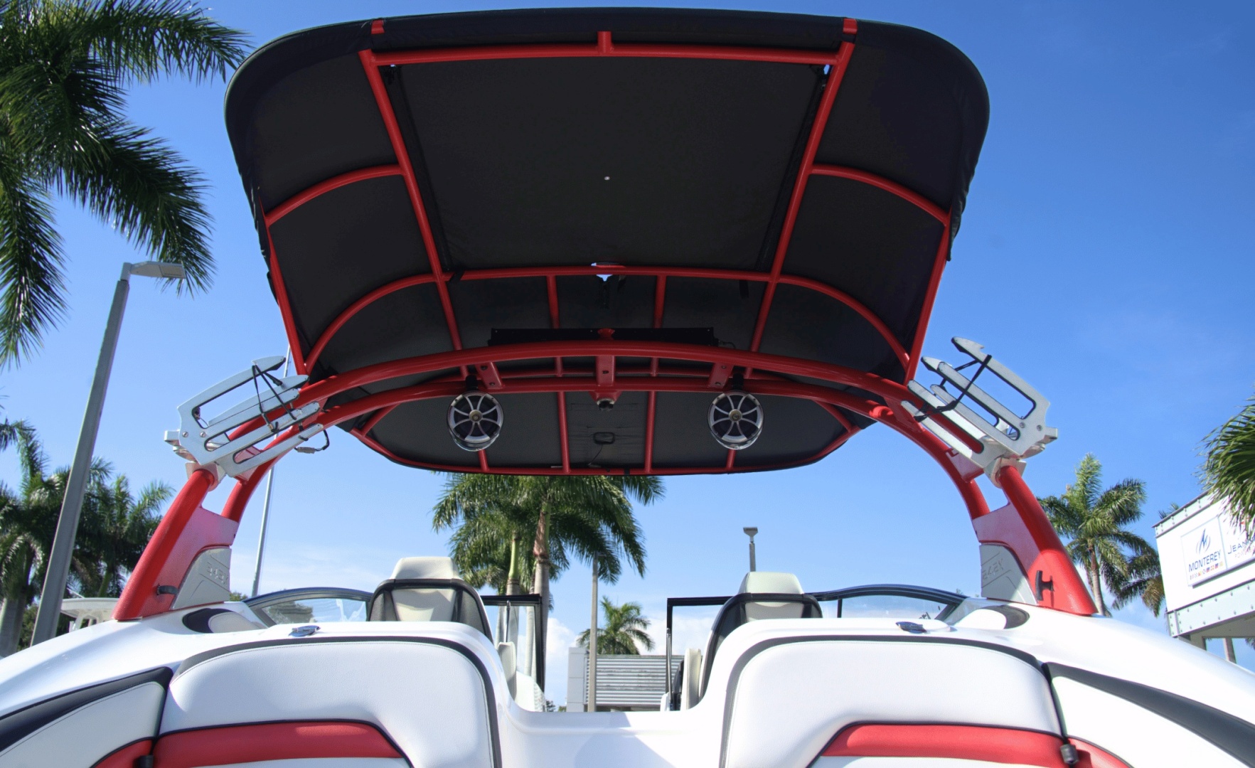 Yamaha Boats 242X - Photo 11