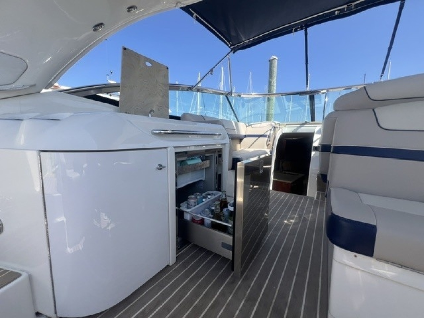 Formula 355 SS Yacht For Sale