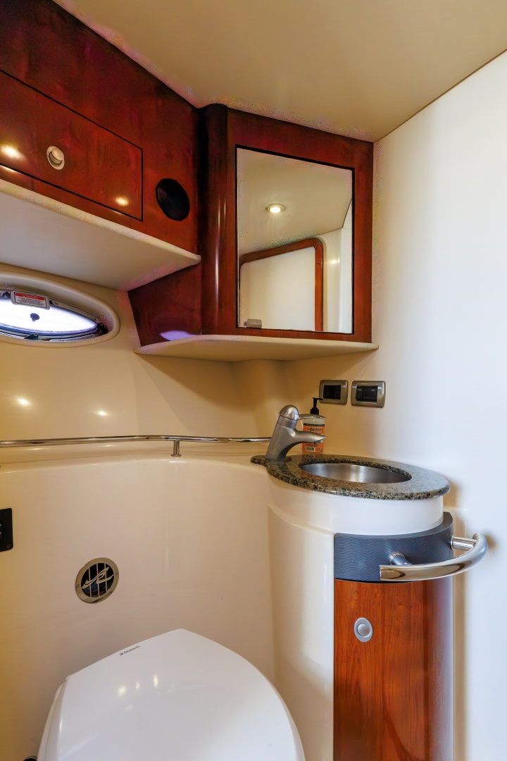 Sea Ray Sundancer — LOLA - Photo 15