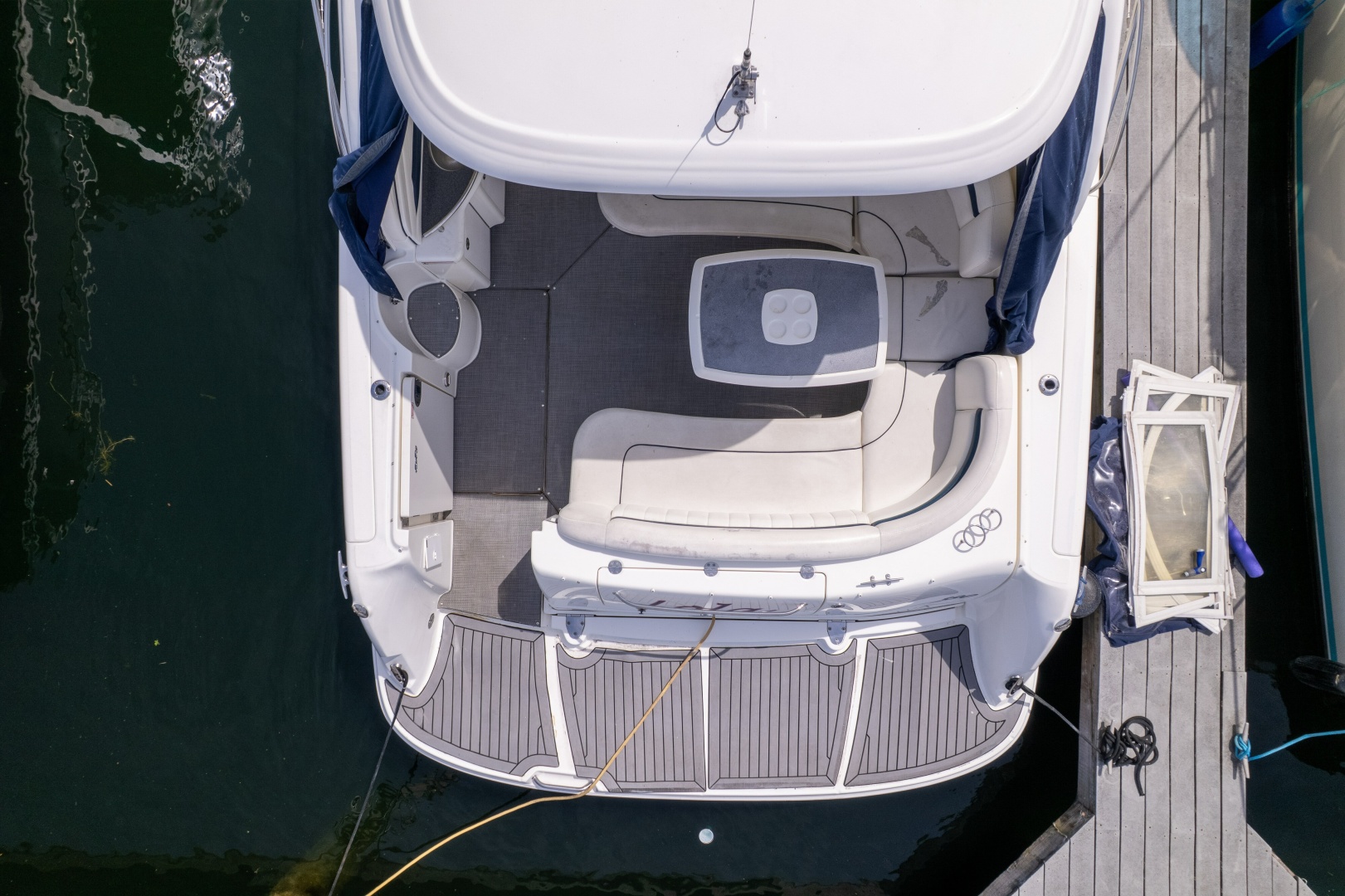 Sea Ray Sundancer — LOLA - Photo 9