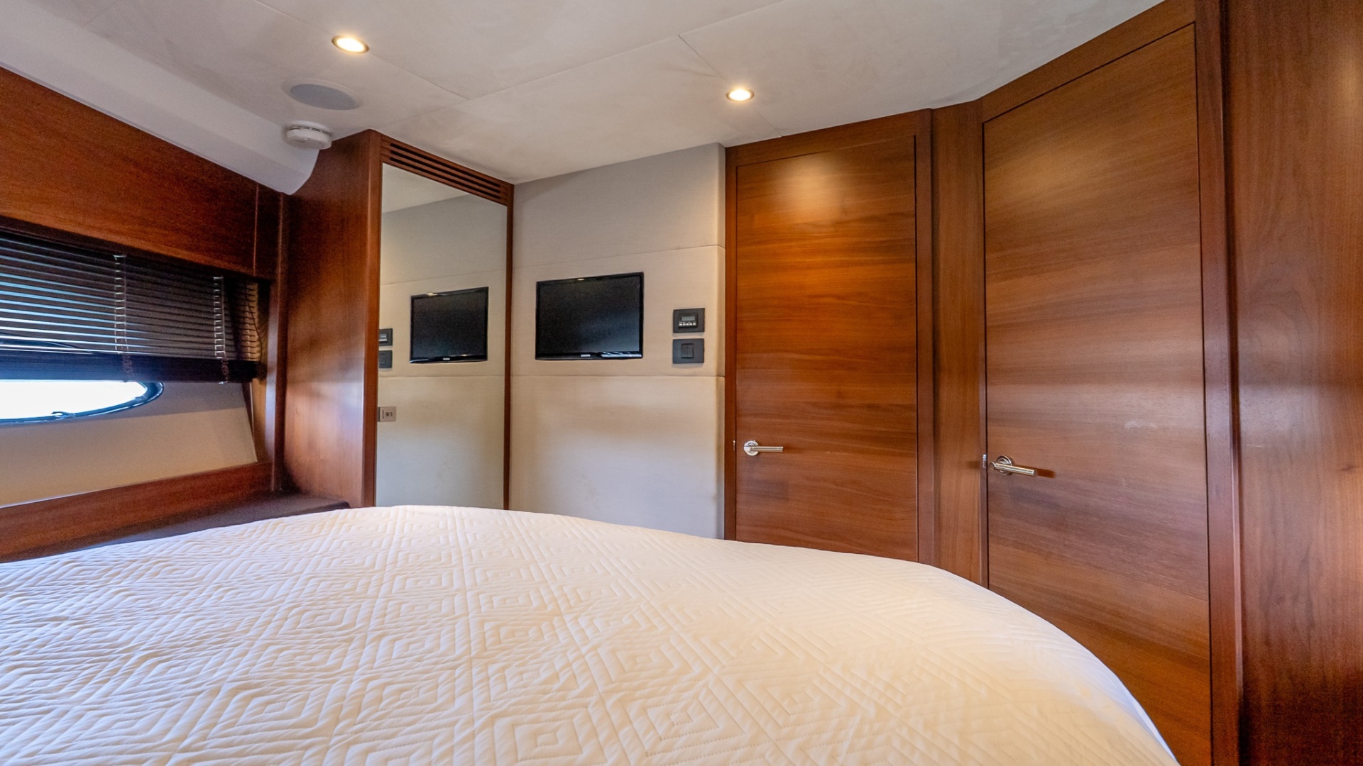 Princess F52 — DEBT SETTER - Photo 68