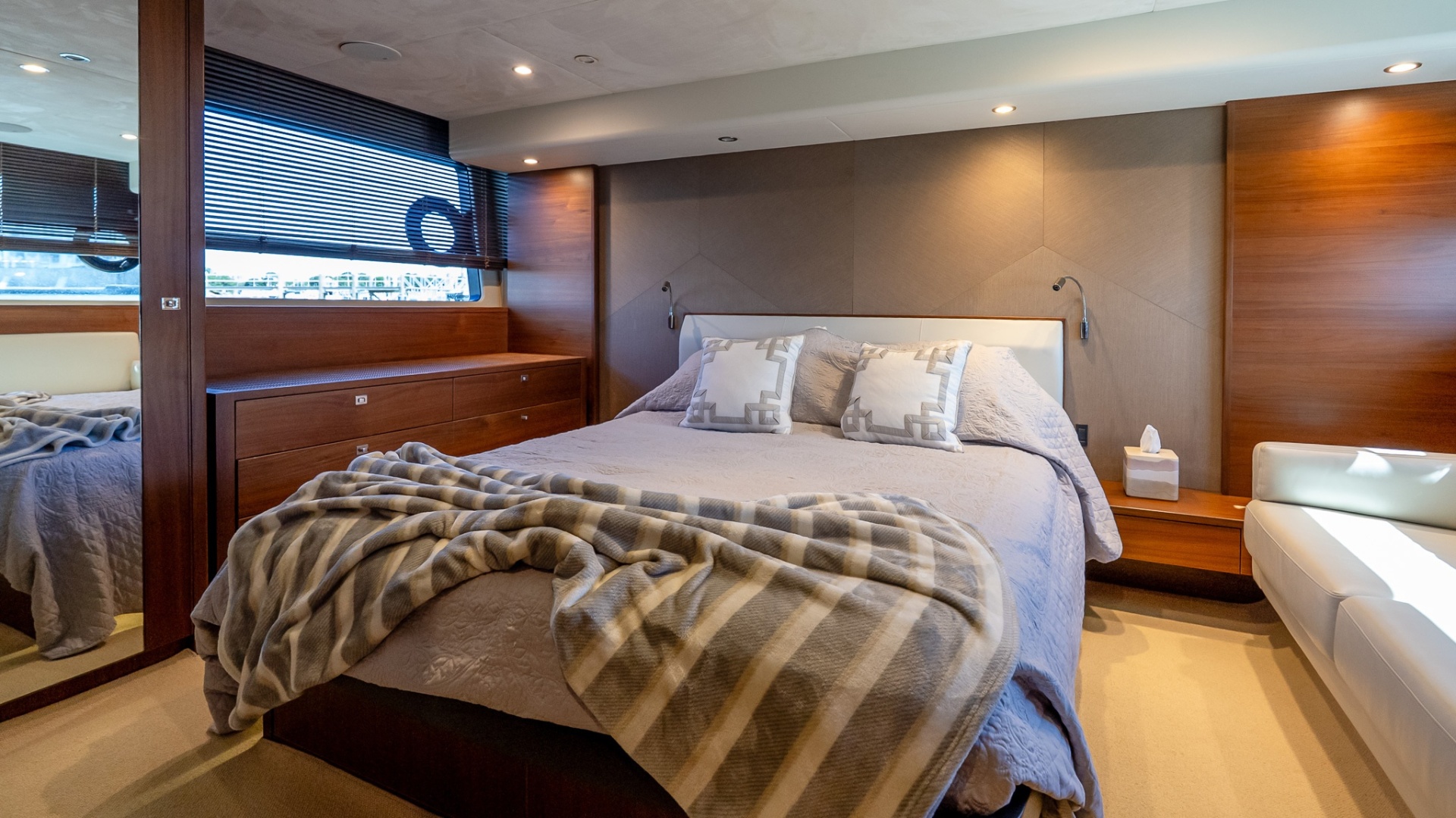 Princess F52 — DEBT SETTER - Photo 59