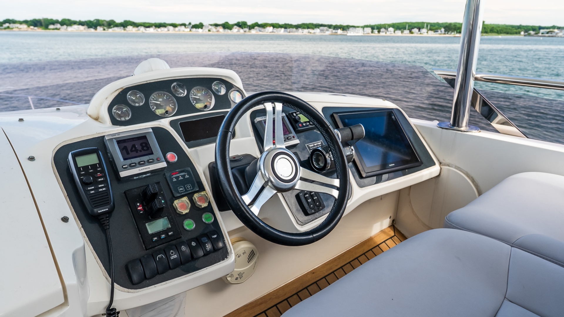 Princess F52 — DEBT SETTER - Photo 17