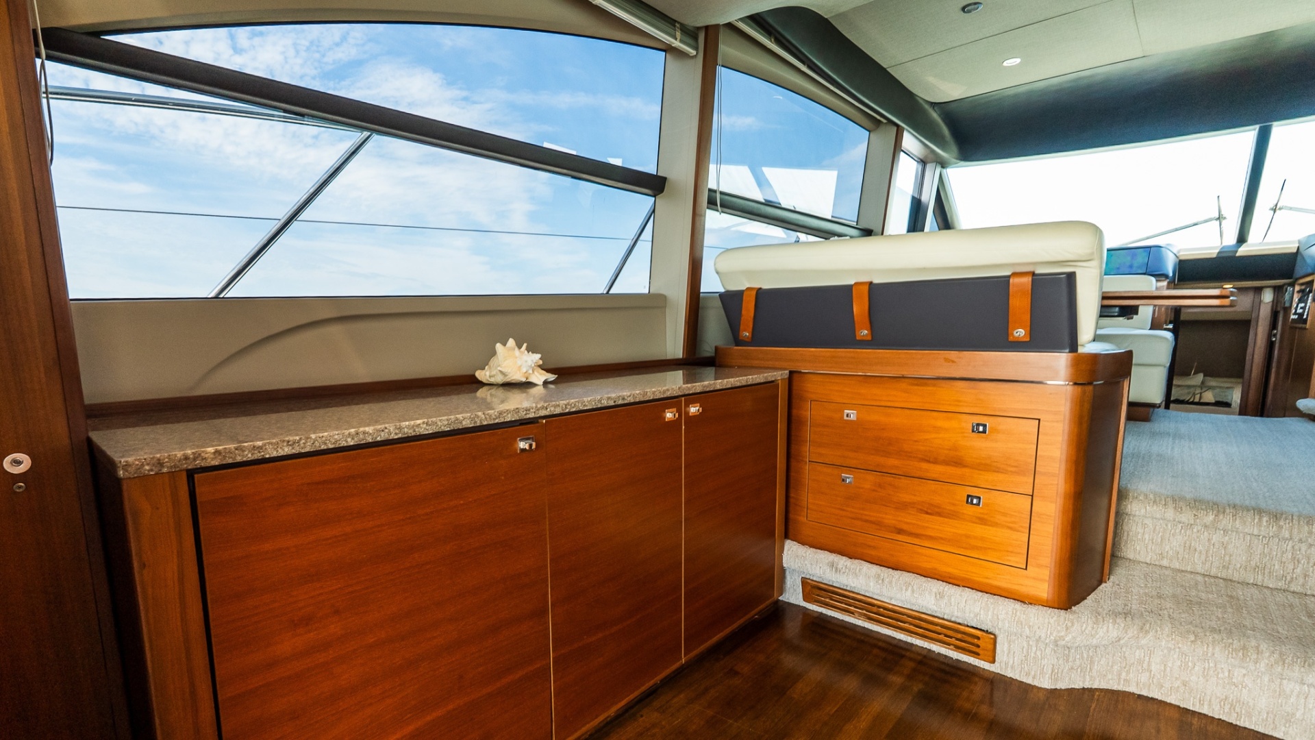 2014 Princess F52