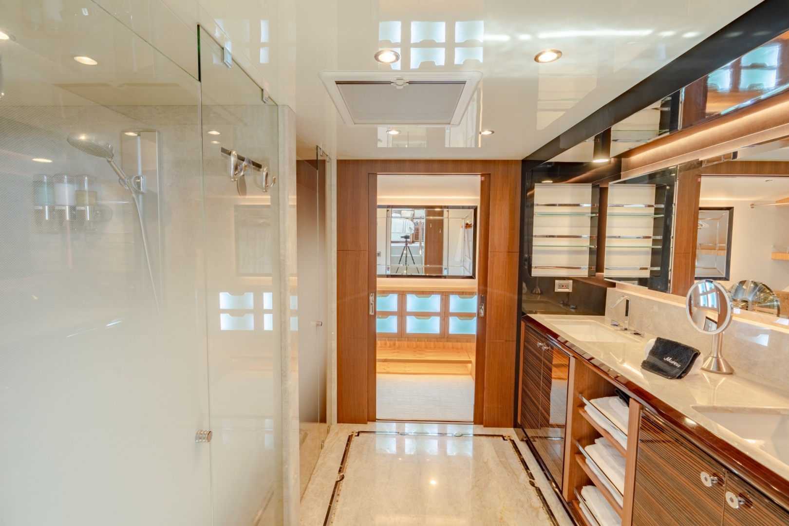 Ocean Alexander 100 Motoryacht — ZEPHYR - Photo 30