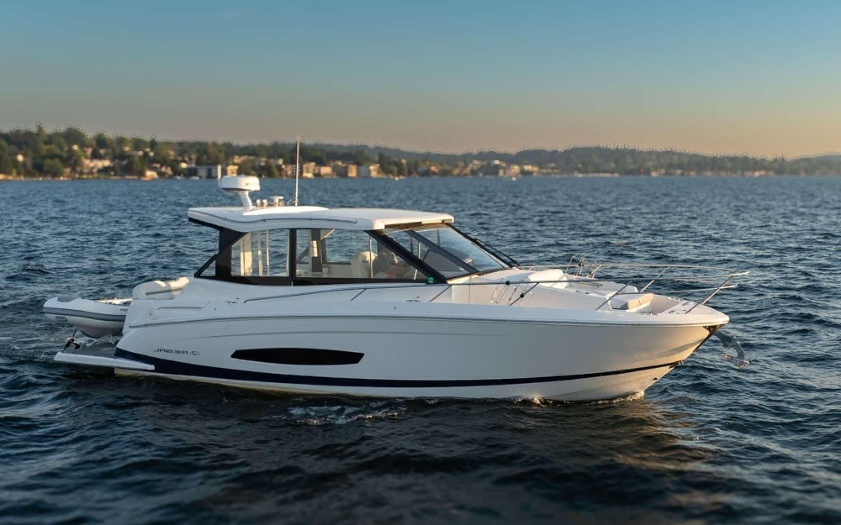 2024 Regal 36 Grand Coupe
