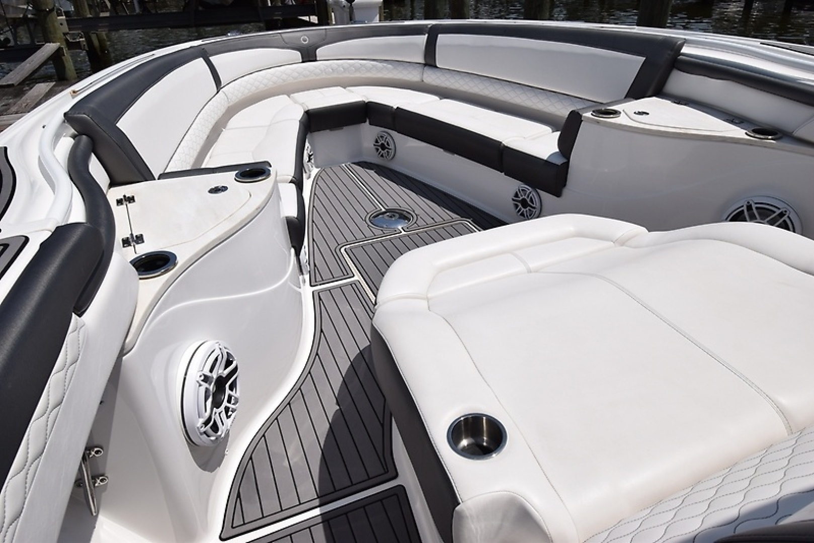 Fountain 39 NX Yacht For Sale