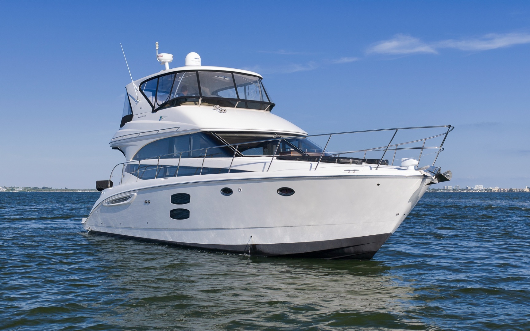 Meridian 441 Sedan - Photo 5