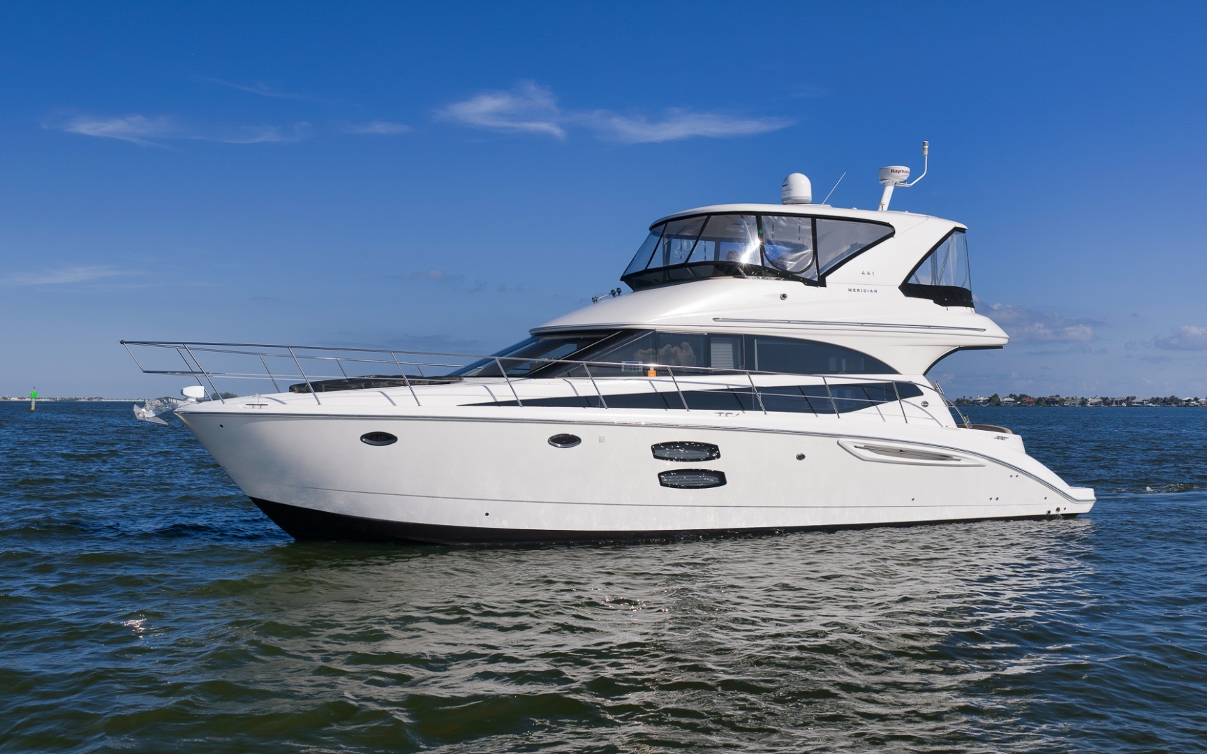 Meridian 441 Sedan - Photo 17