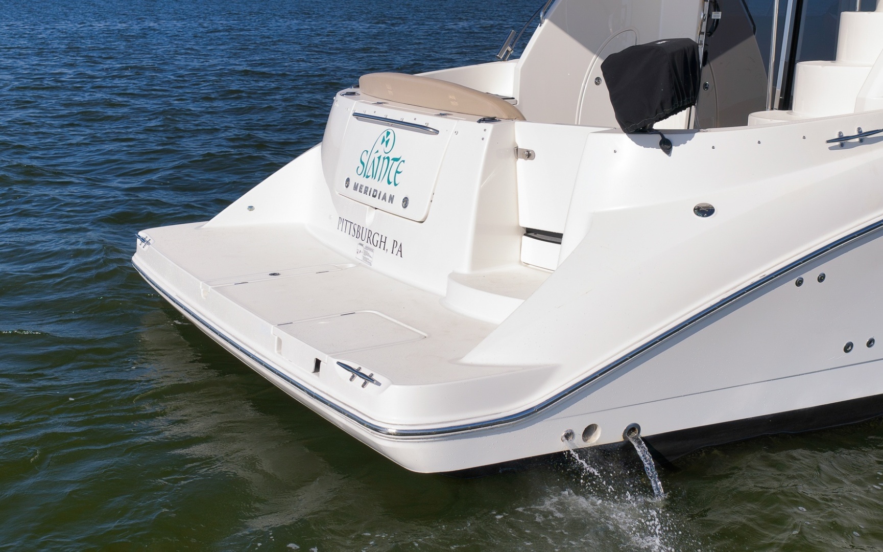 Meridian 441 Sedan Yacht For Sale