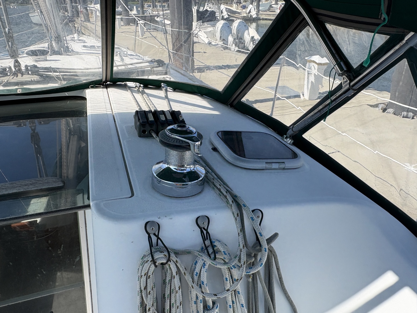 2006 Beneteau 373