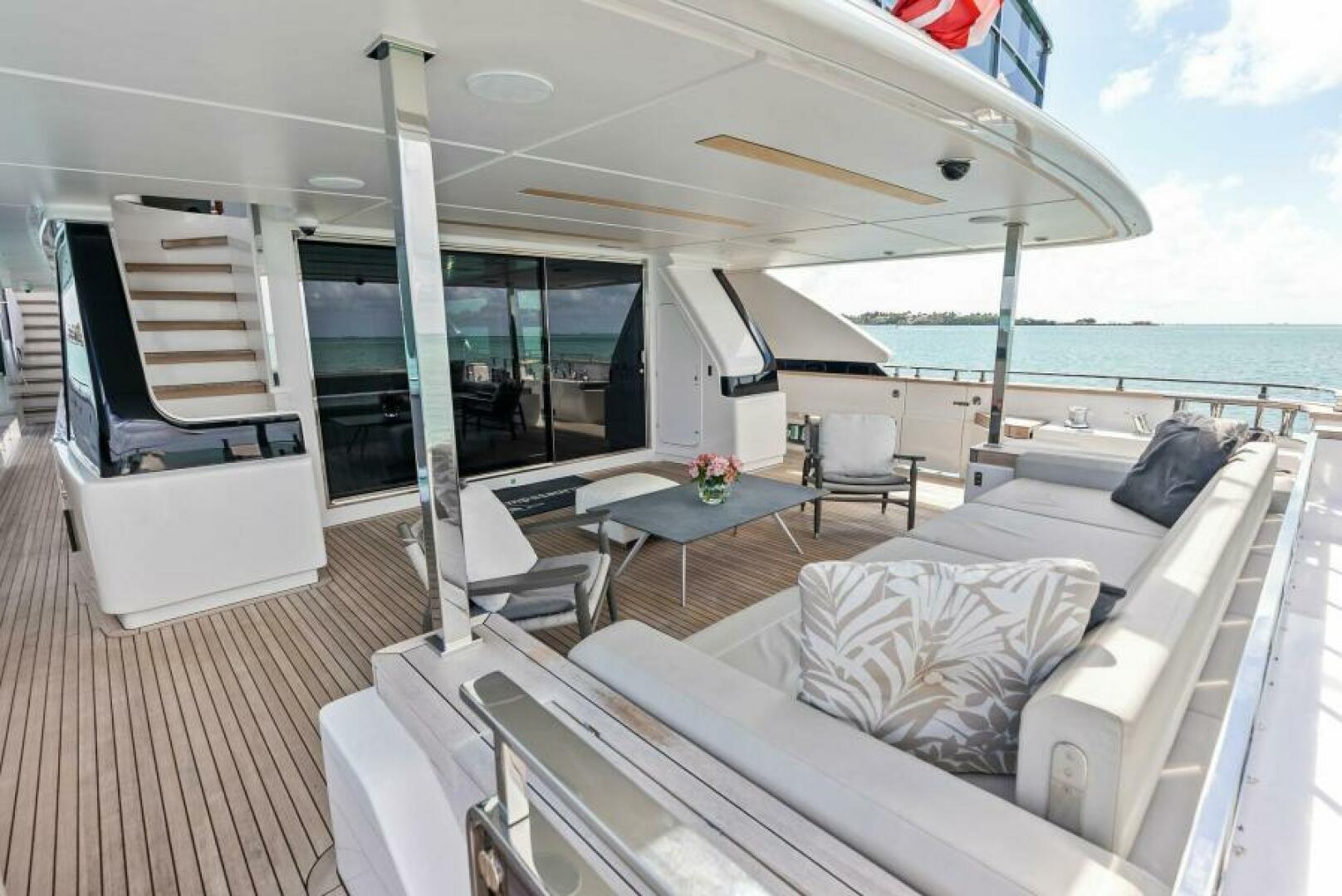Custom Line 33 Navetta — LUMPASAURUS - Photo 36