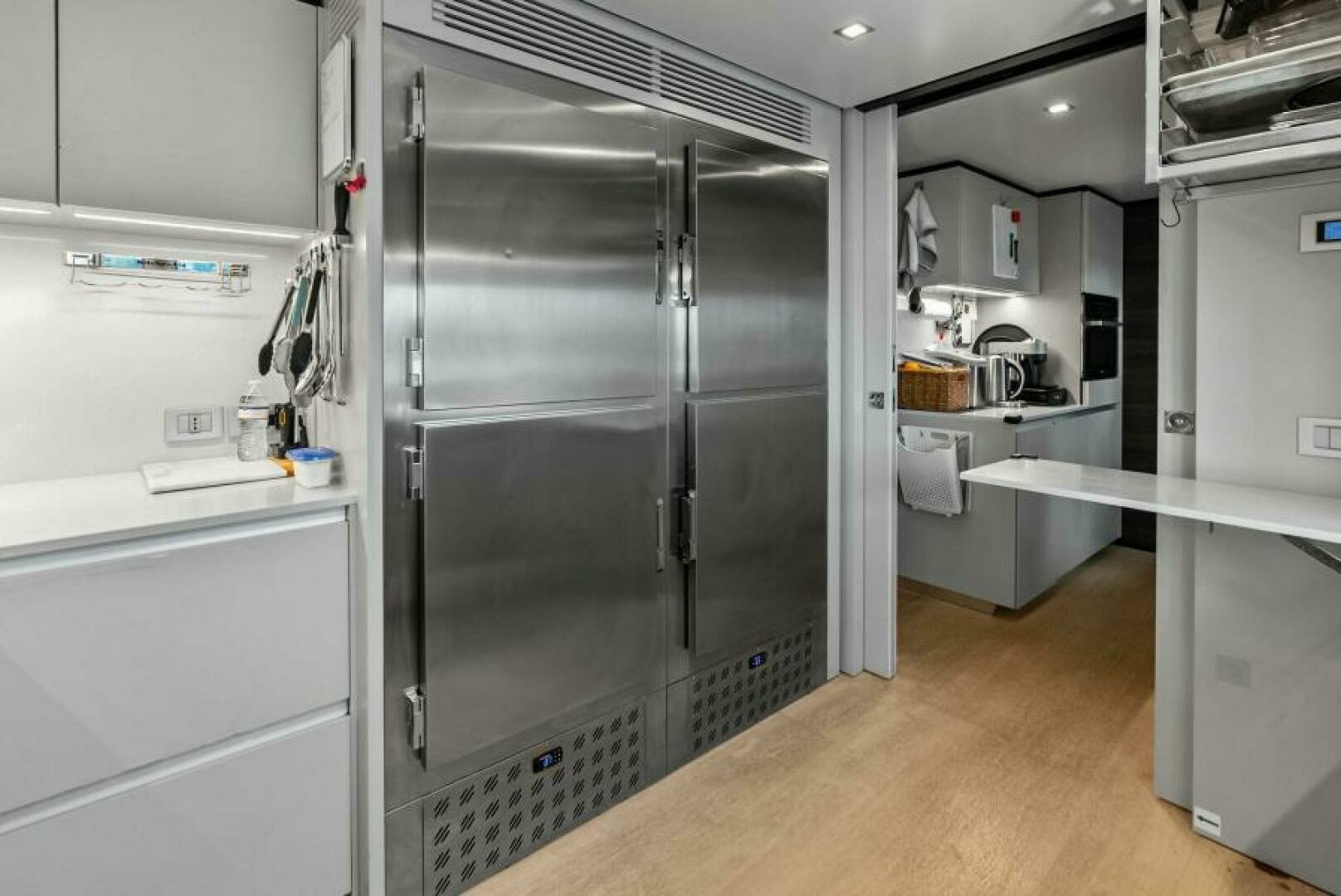 Custom Line 33 Navetta Yacht For Sale
