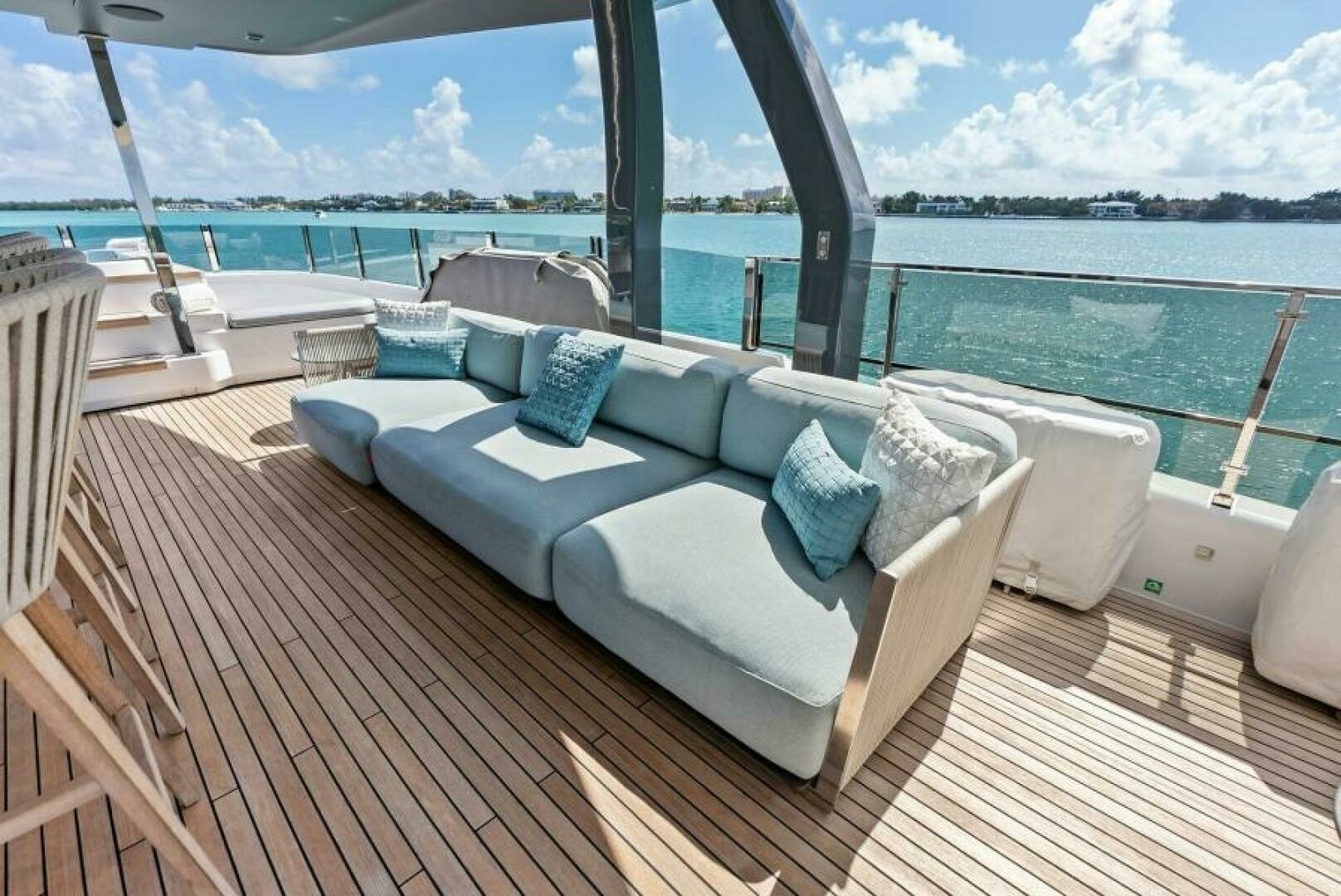 Custom Line 33 Navetta Yacht For Sale