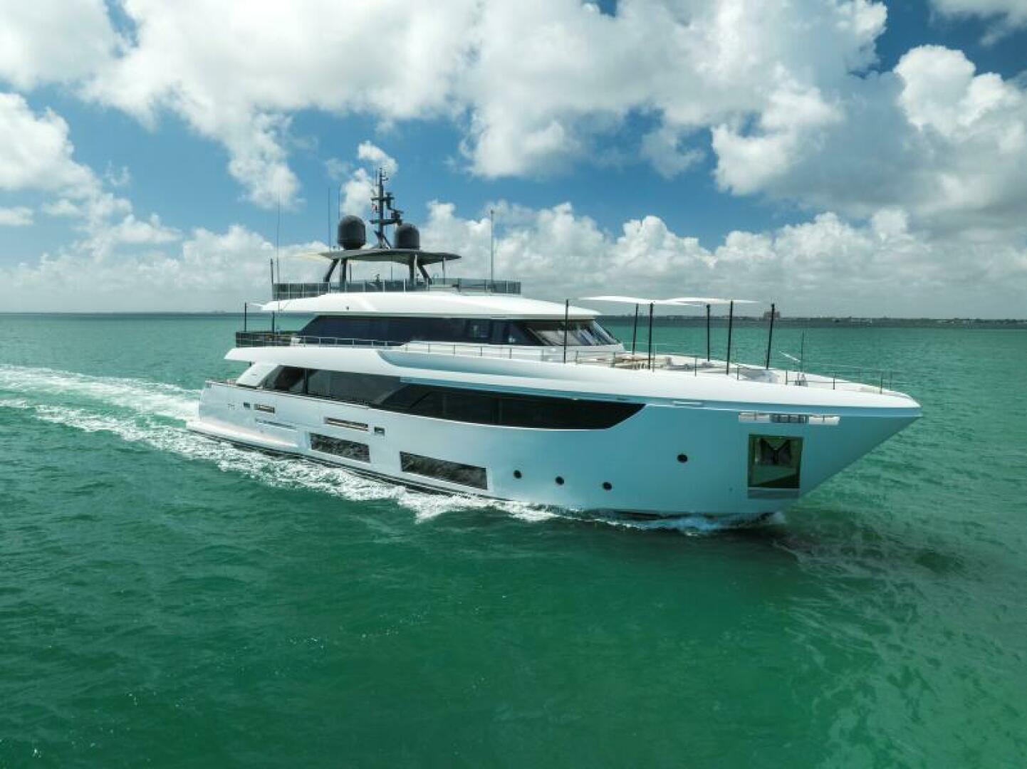 Custom Line 33 Navetta — LUMPASAURUS - Photo 5