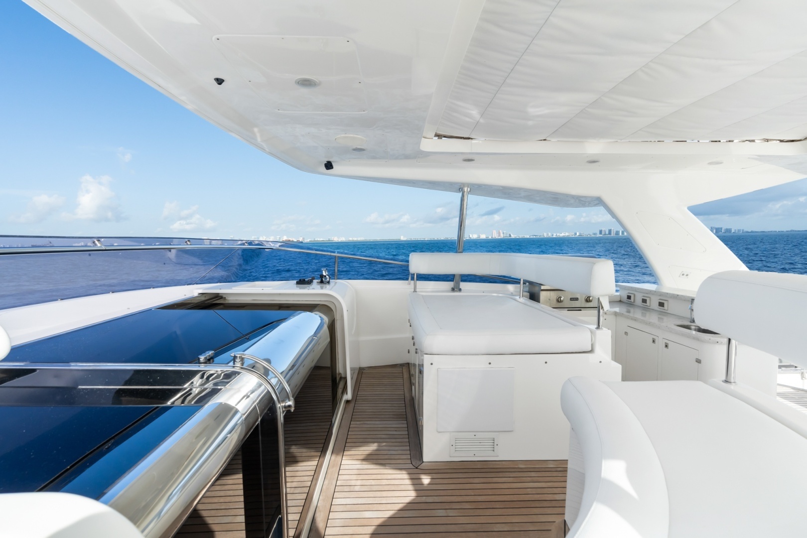 Ferretti Yachts Custom Line Yacht For Sale