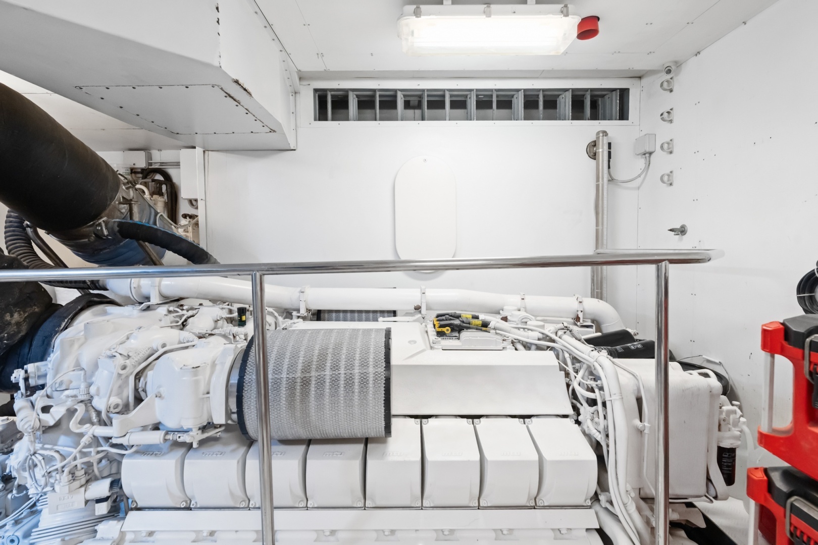 Ferretti Yachts Custom Line Yacht For Sale
