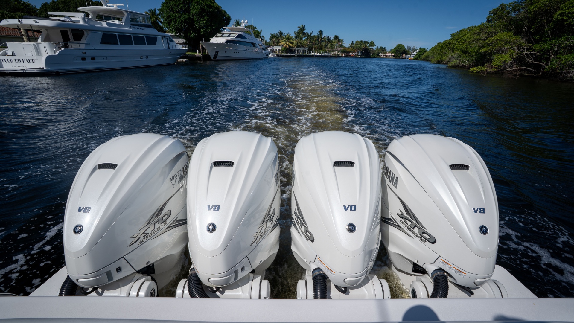Intrepid 475 Sport Yacht — Damn Lucky - Photo 6