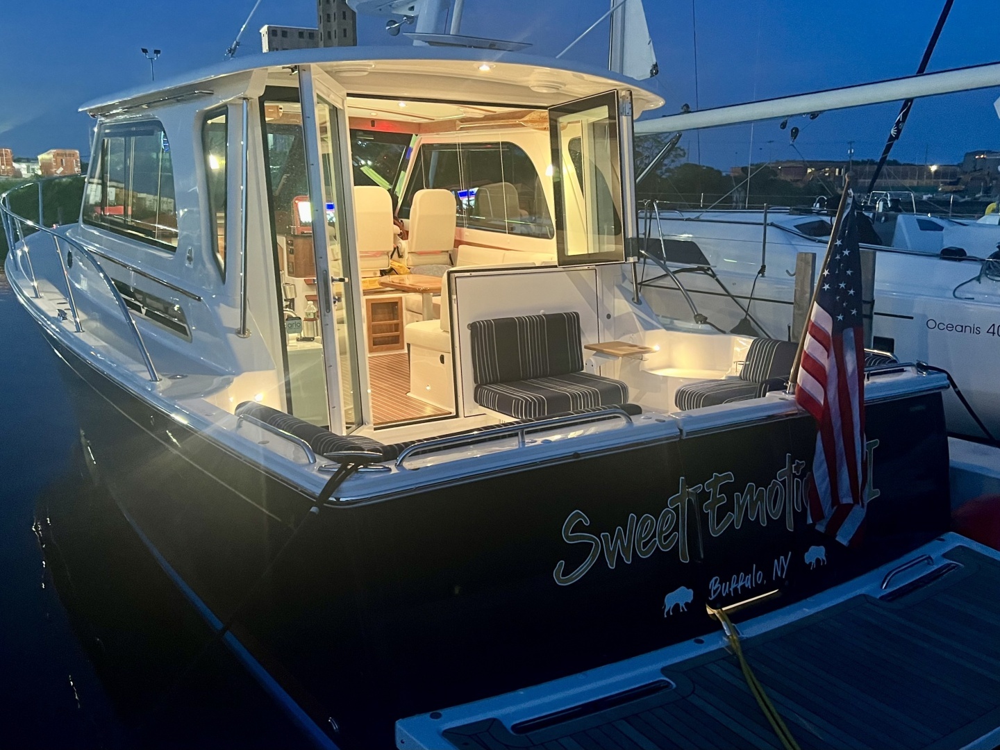 Back Cove 372 Yacht For Sale