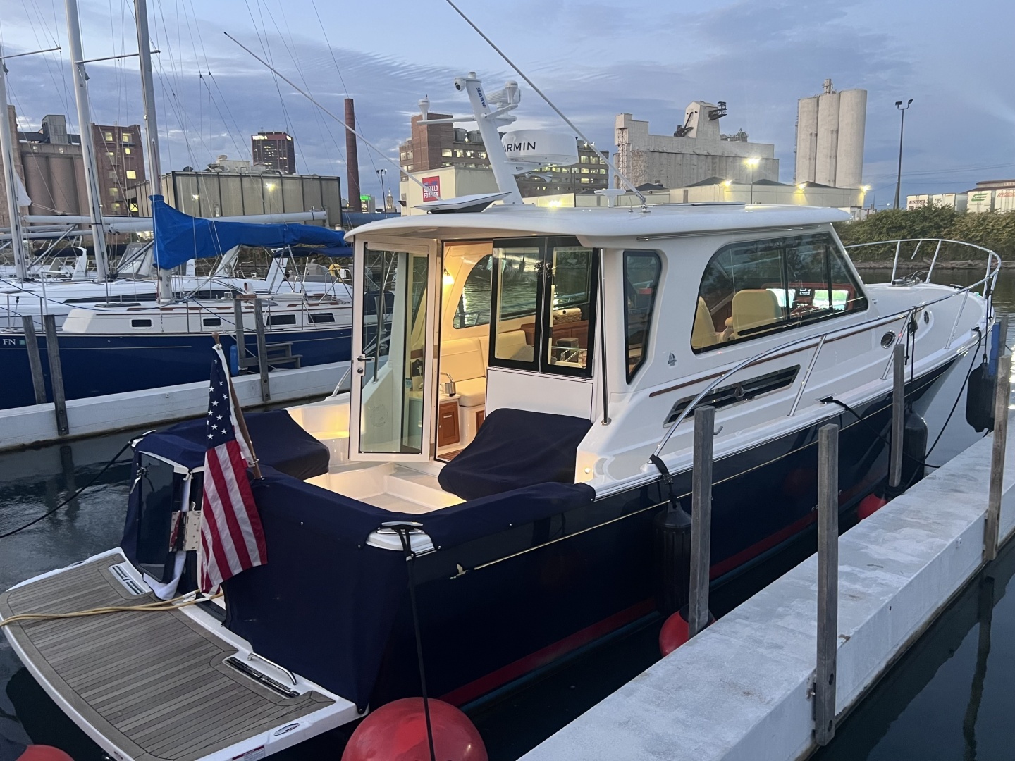 Back Cove 372 Yacht For Sale