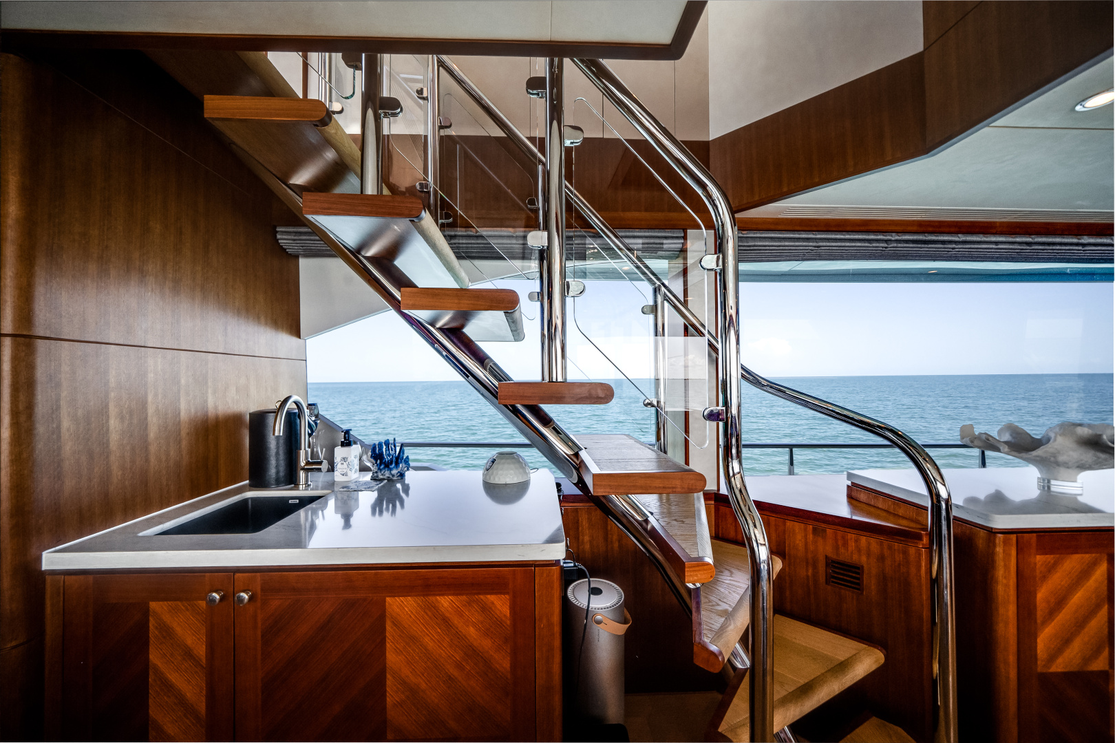 2018 Ocean Alexander 100 MY