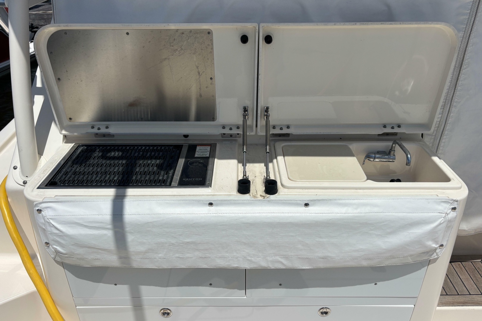 Pursuit OS 345 Offshore Yacht For Sale