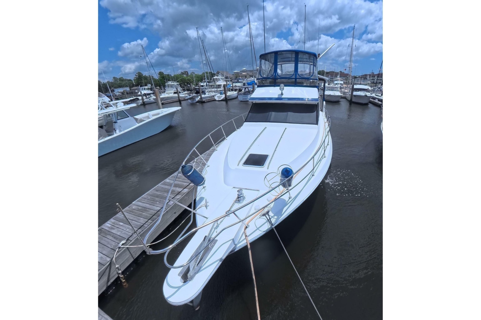 1988 Sea Ray 415 Aft Cabin