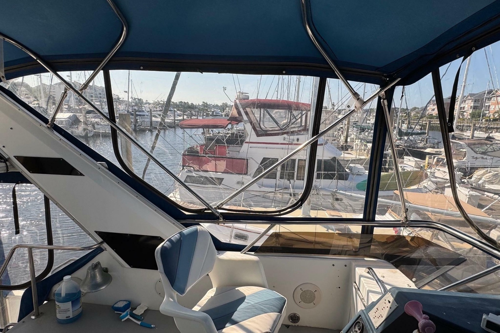 1988 Sea Ray 415 Aft Cabin