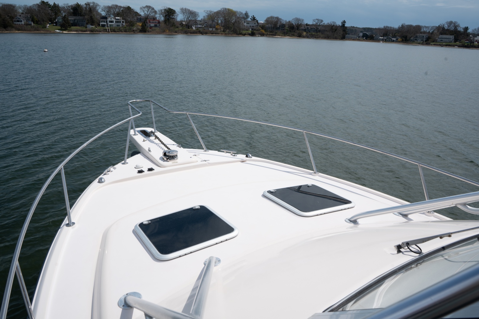 2009 Grady-White Express 330