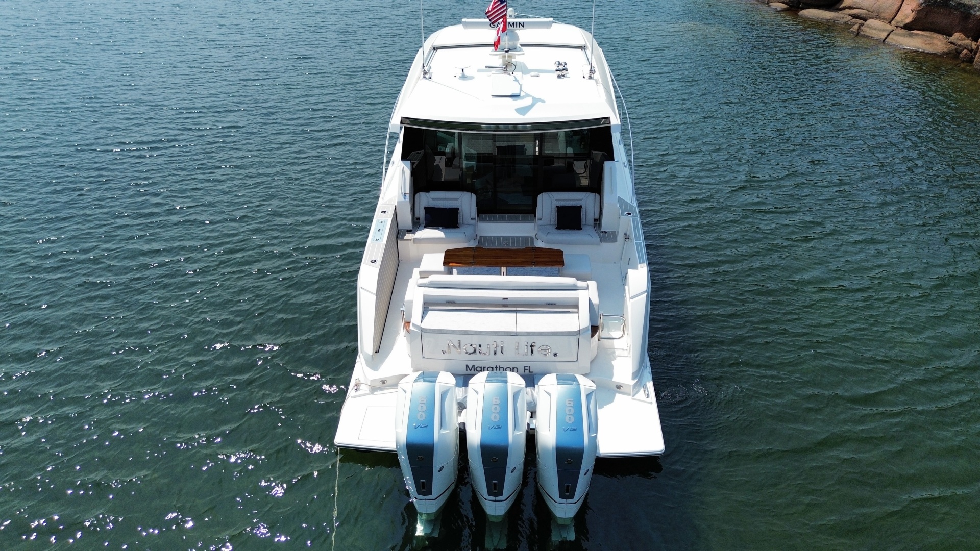 Tiara Yachts 48 LE — Nauti Life - Photo 6