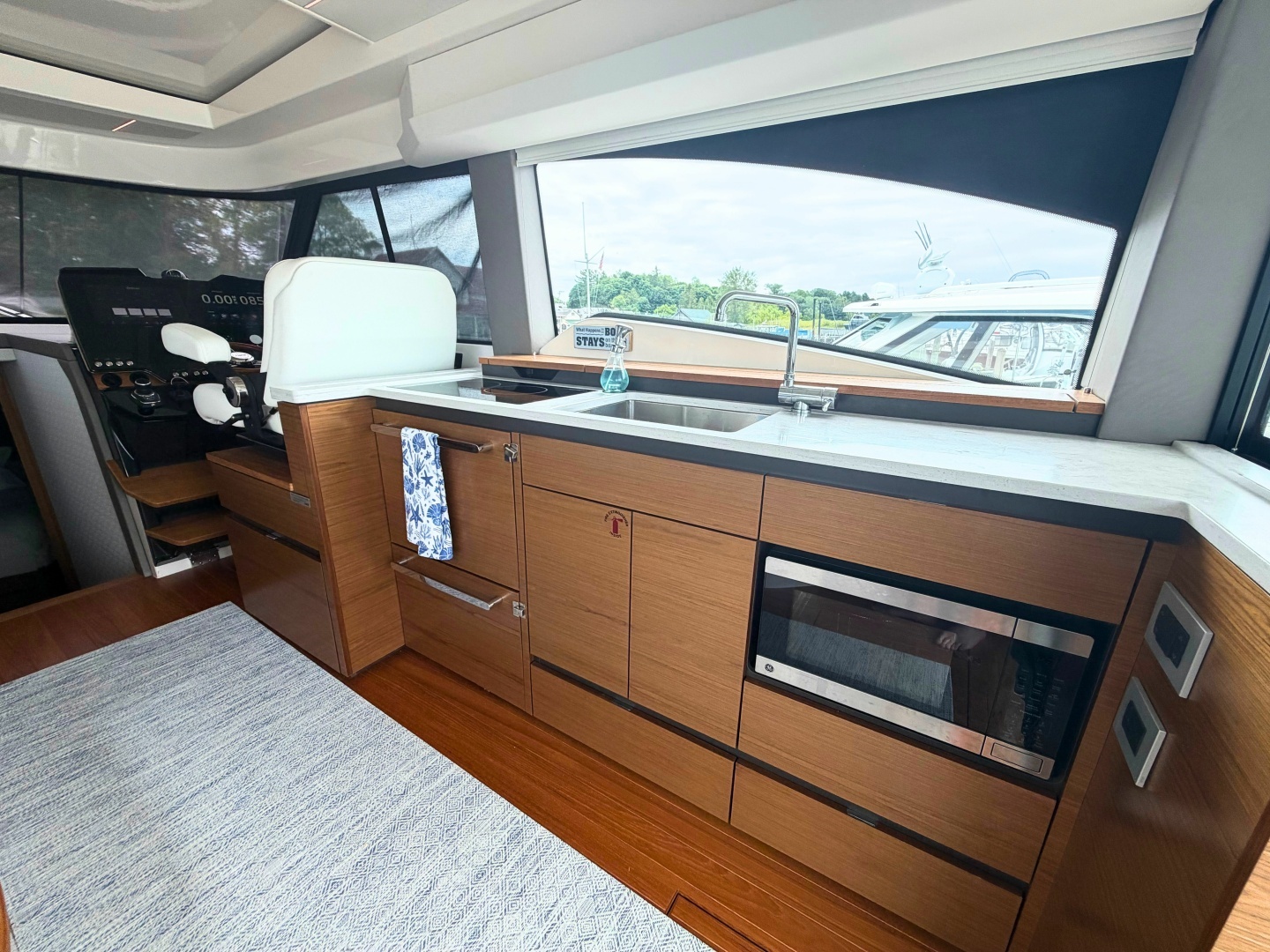 Tiara Yachts 48 LE Yacht For Sale