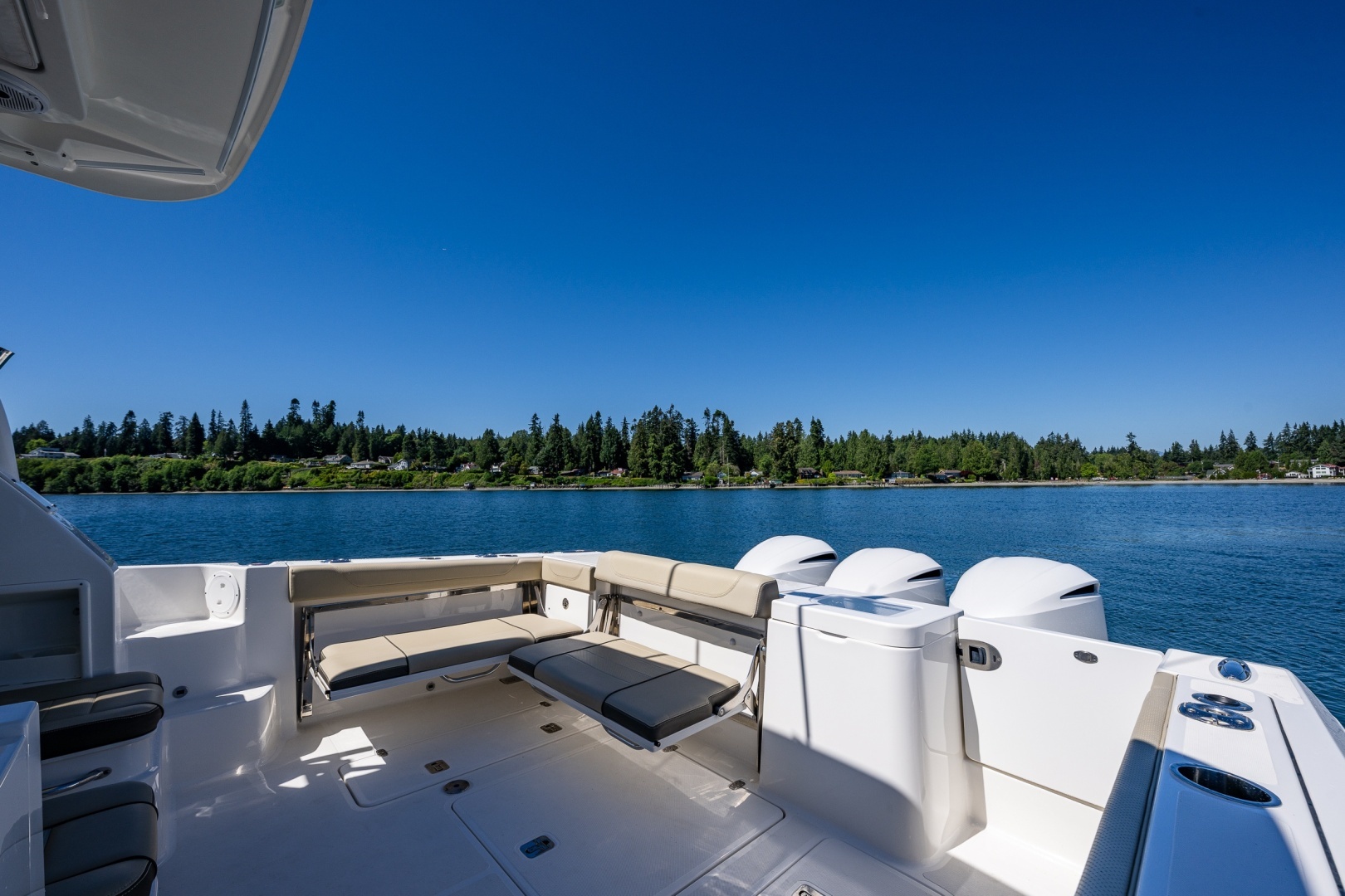 Pursuit OS 355 Yacht For Sale