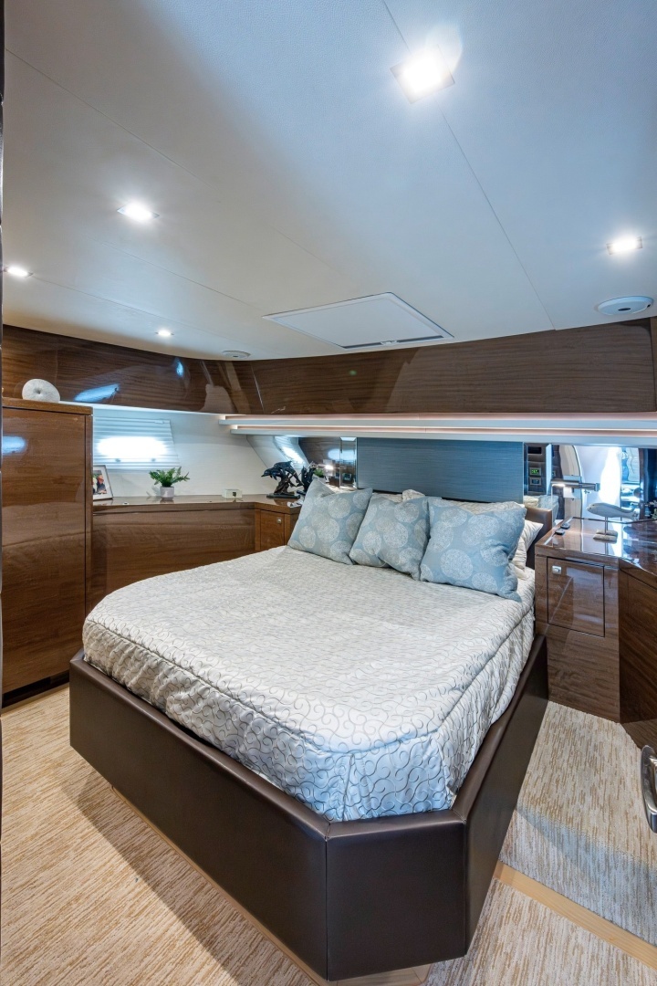 Cheoy Lee 78 Bravo Sport Motoryacht Yacht For Sale